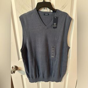 NWT IZOD Mens V Neck Sweater Vest  - Large